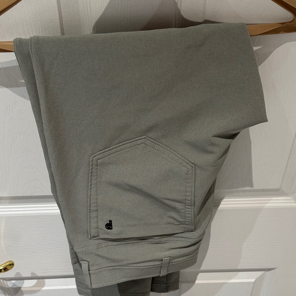 Public Rec All Day Everyday Chino Pants Mens 33x30Performance Stretch (Grey)